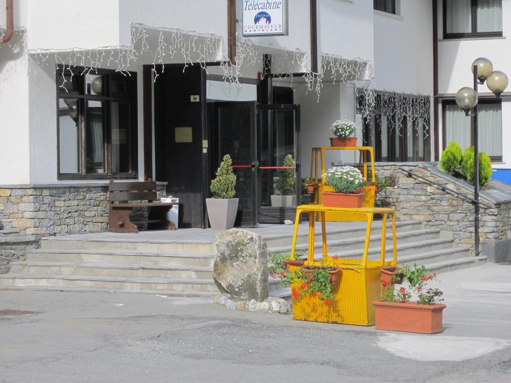 Hotel De La Telecabine Courmayeur Luaran gambar