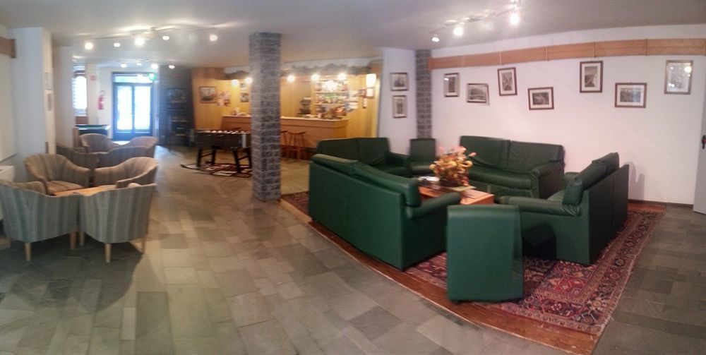 Hotel De La Telecabine Courmayeur Luaran gambar
